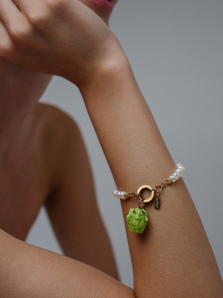Pendant "Emerald Raspberry " image 3