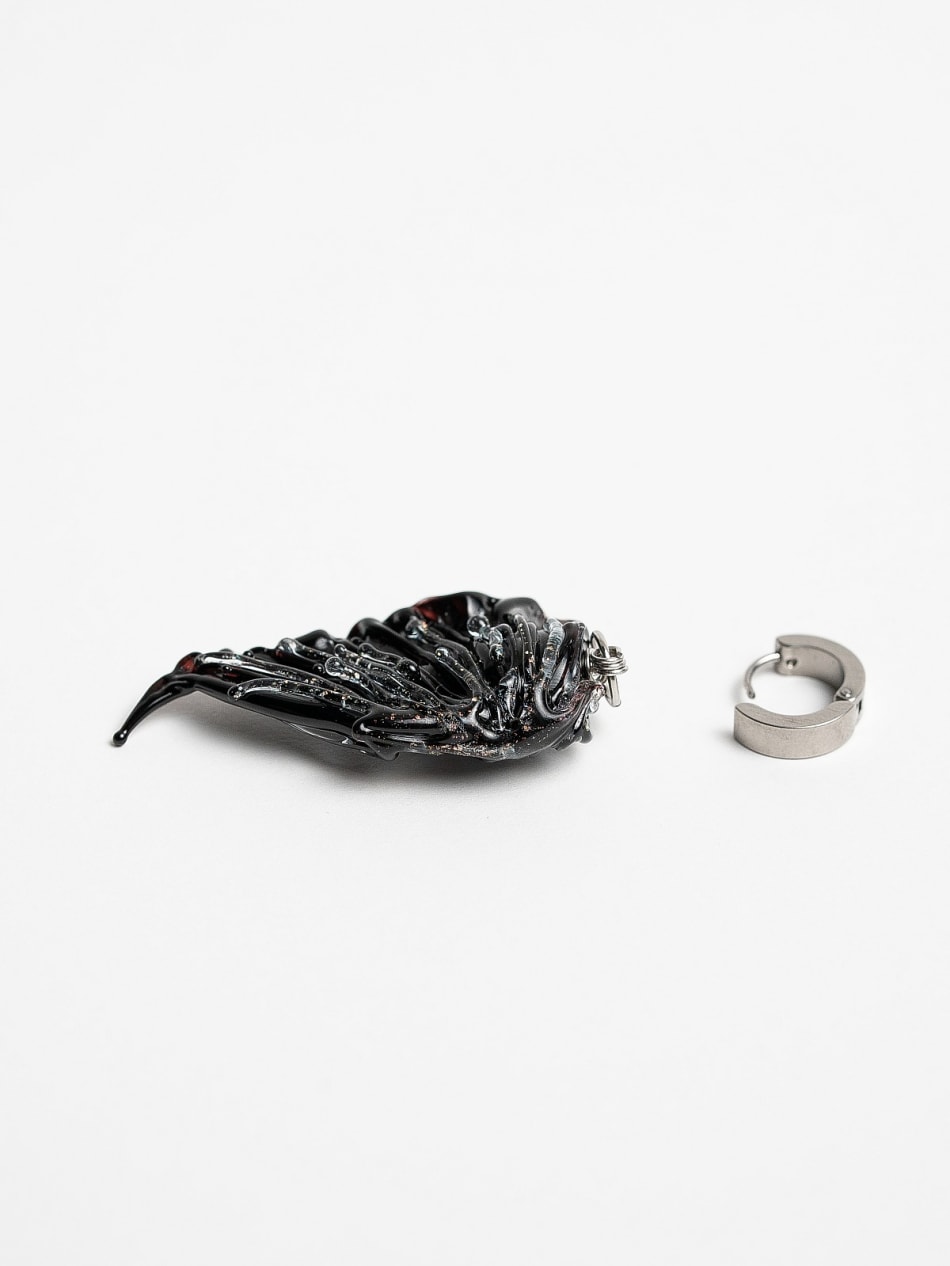 Pendant "Velvet Wing" image 1