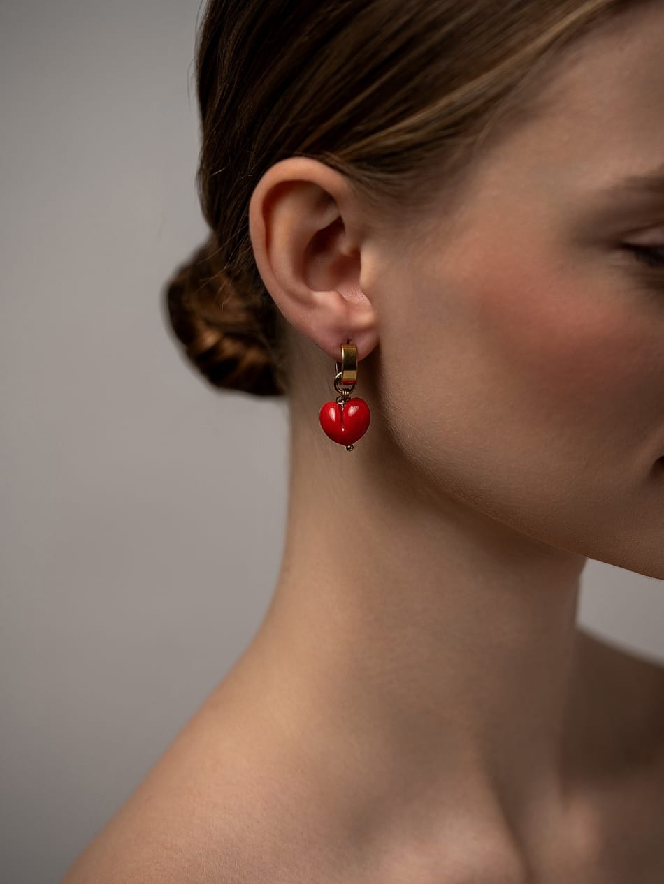 Earring "Red Luster Heart" image 3