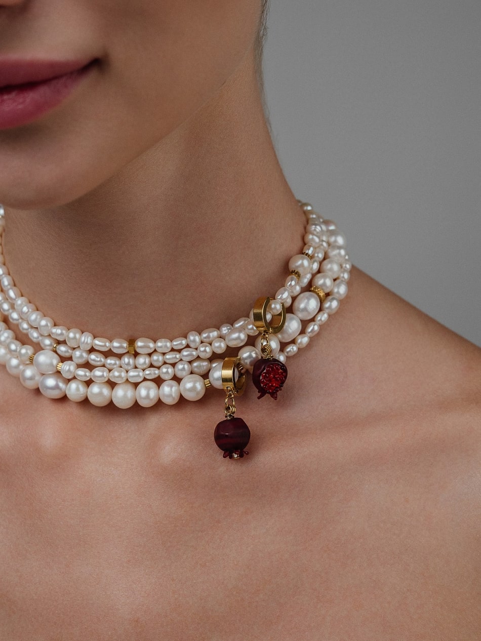 Necklace "Ruby Reflection" image 1