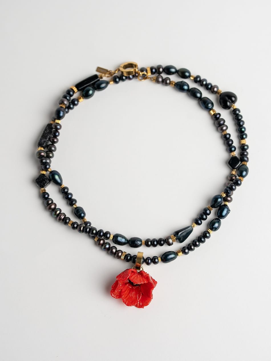 Necklace “Noir Garden” image 1