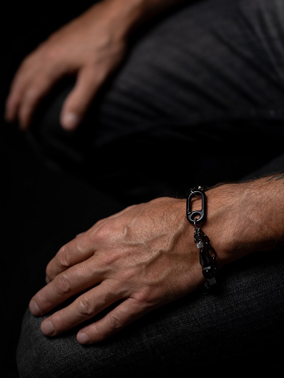 Bracelet "Blackout Carabiner" image 4