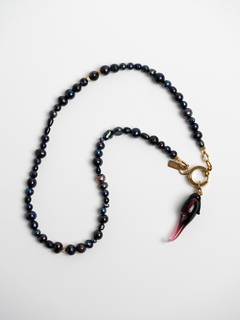 Necklace “Hot After Dark” image 10