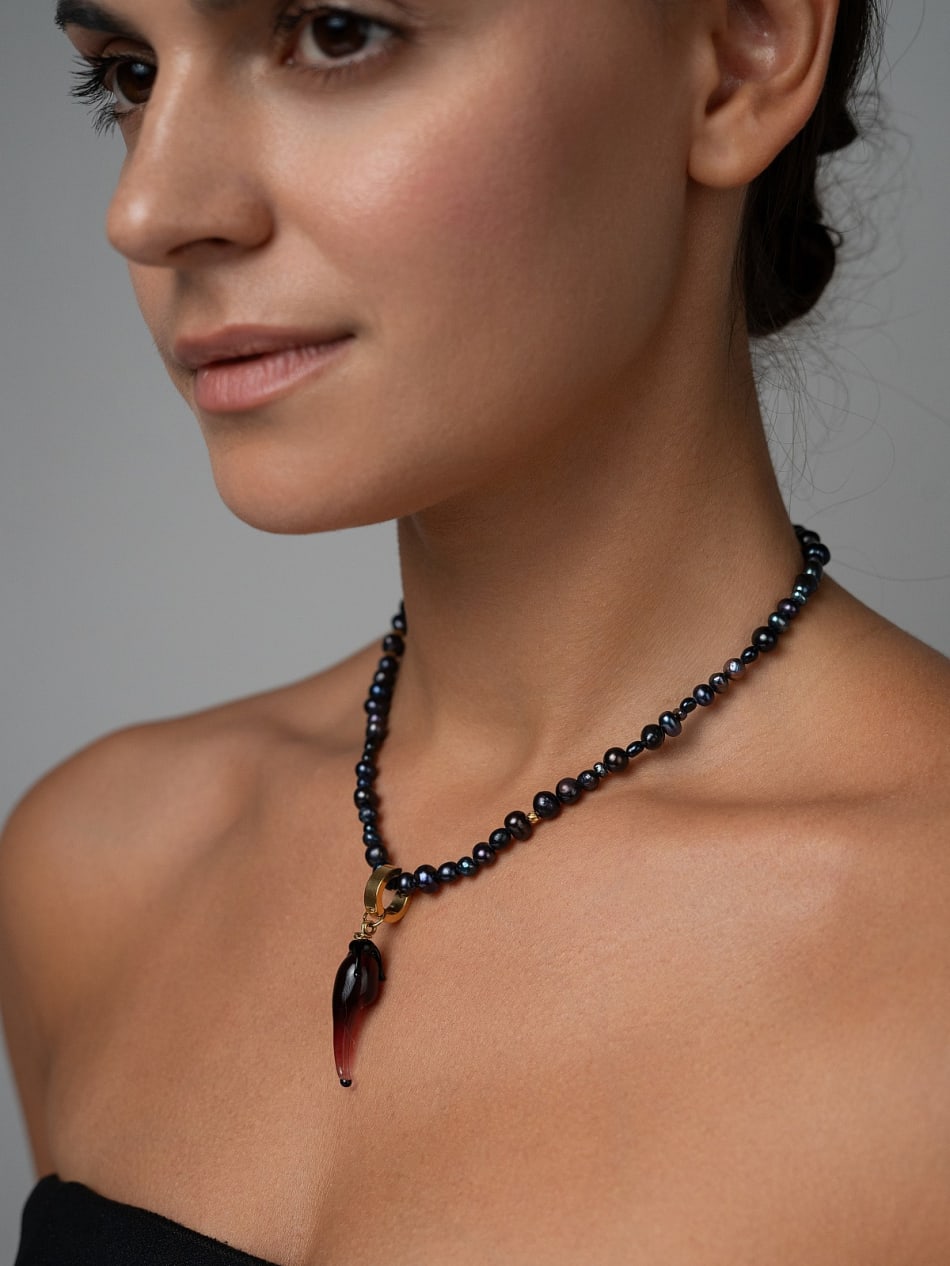 Necklace “Hot After Dark” image 8