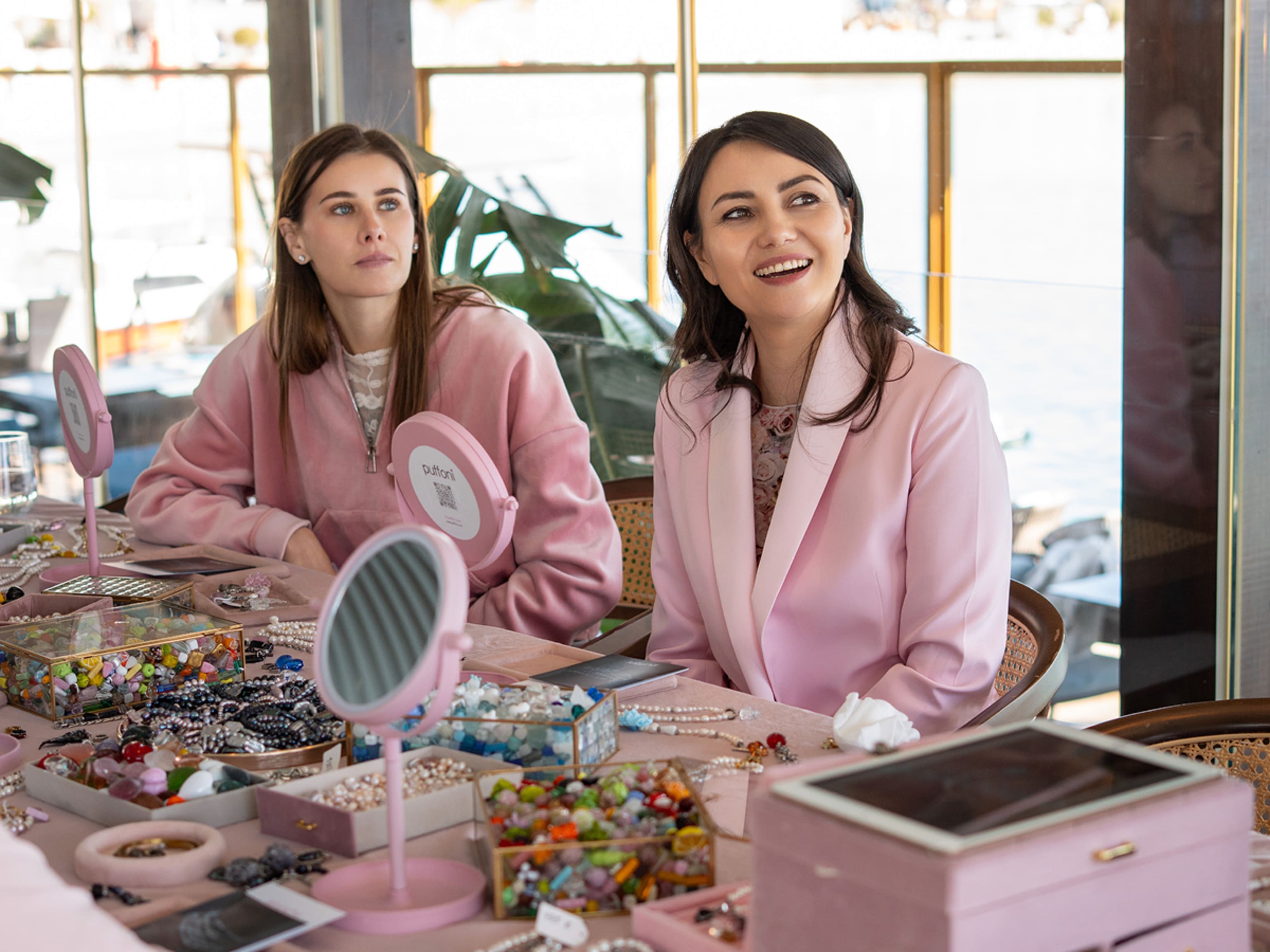 Time that becomes jewelry