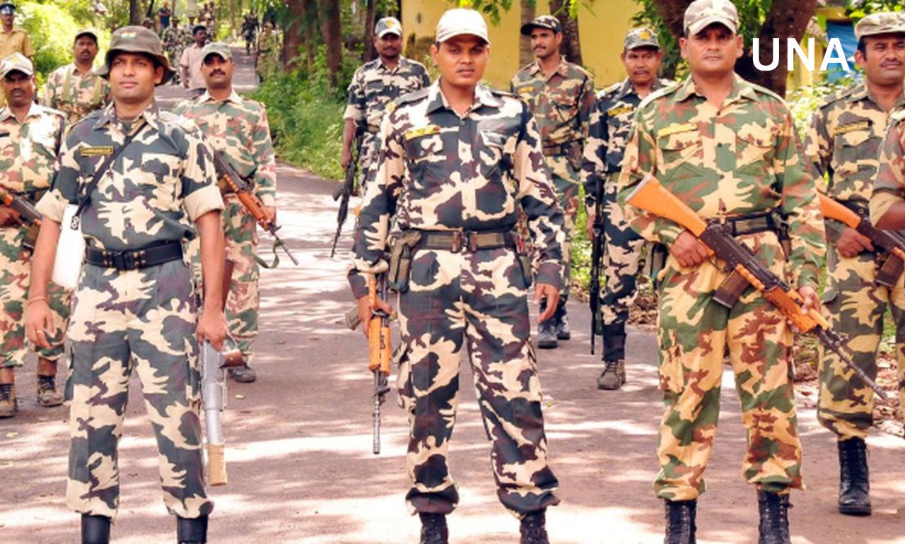 रेड फोर्ट विस्फोट के कुछ ही दिनों बाद दिल्ली की अदालतों और CRPF स्कूलों को मिला बम धमकी संदेश रेड फोर्ट विस्फोट के कुछ ही दिनों बाद दिल्ली की अदालतों और CRPF स्कूलों को मिला बम धमकी संदेश