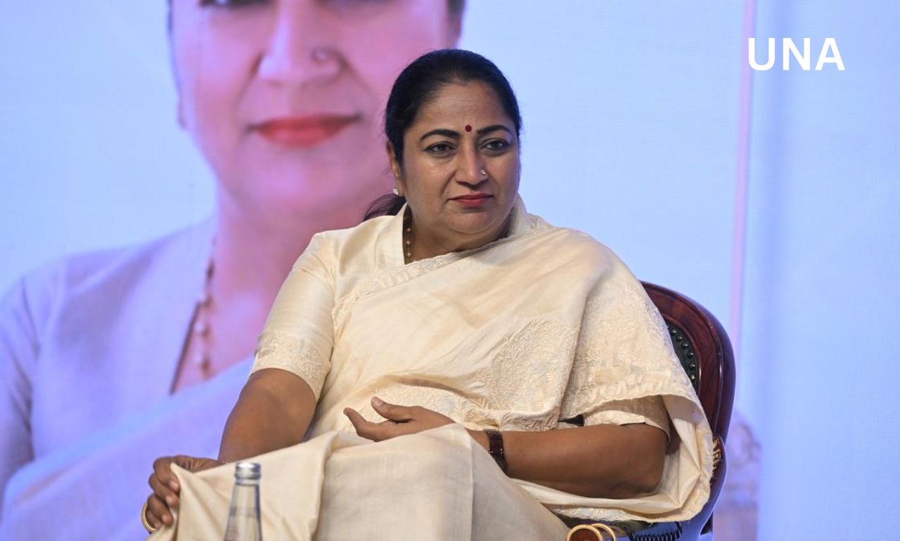 दिल्ली में प्रदूषण को लेकर बयान, रेखा गुप्ता बोलीं– “तुरंत समाधान संभव नहीं”