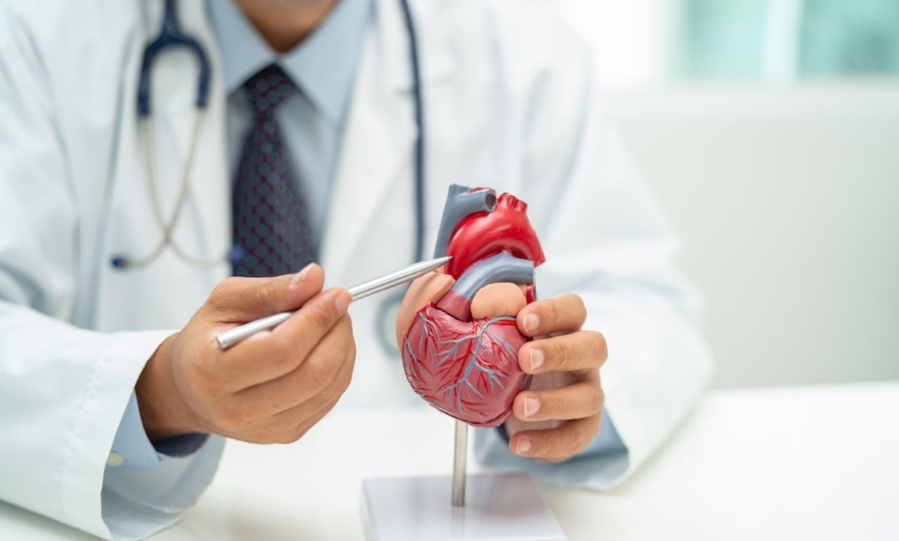 Health Experts Warn: These Body Signals Should Never Be Ignored Health Experts Warn: These Body Signals Should Never Be Ignored