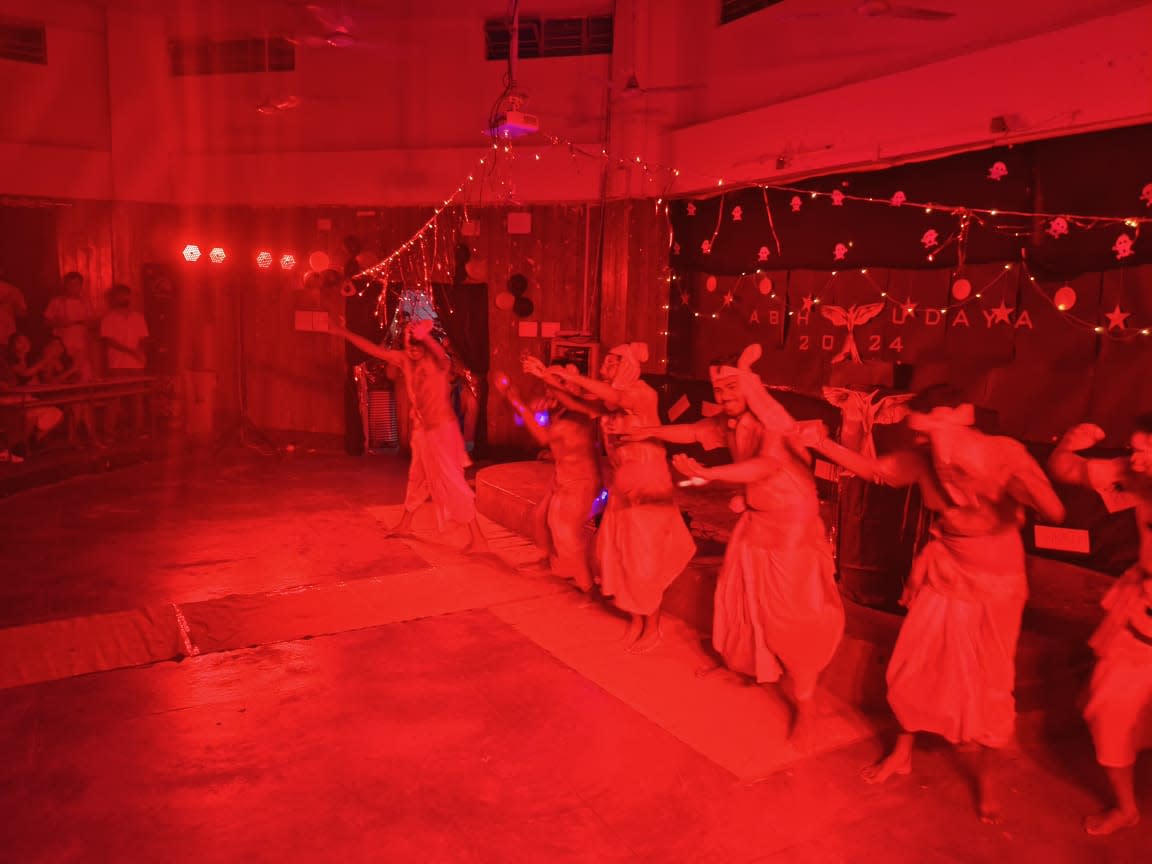 Gallery cmjvq173h002inwuckb32qm12