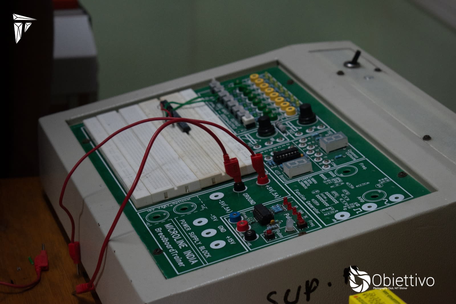 Gallery cmjyhi8j90002ib043odig57n