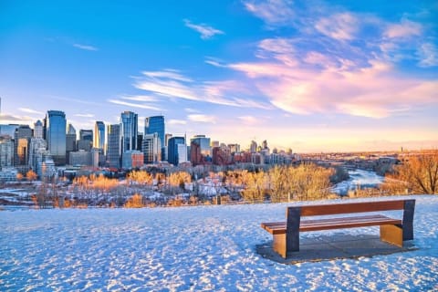 卡尔加里第一场雪不远了，这几样先备好
