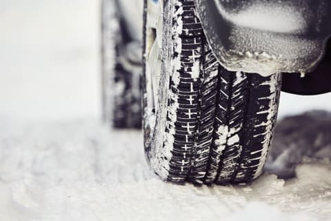 气温跌破7度，该换雪胎了