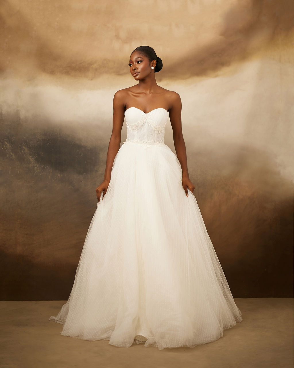 Elegant wedding gown