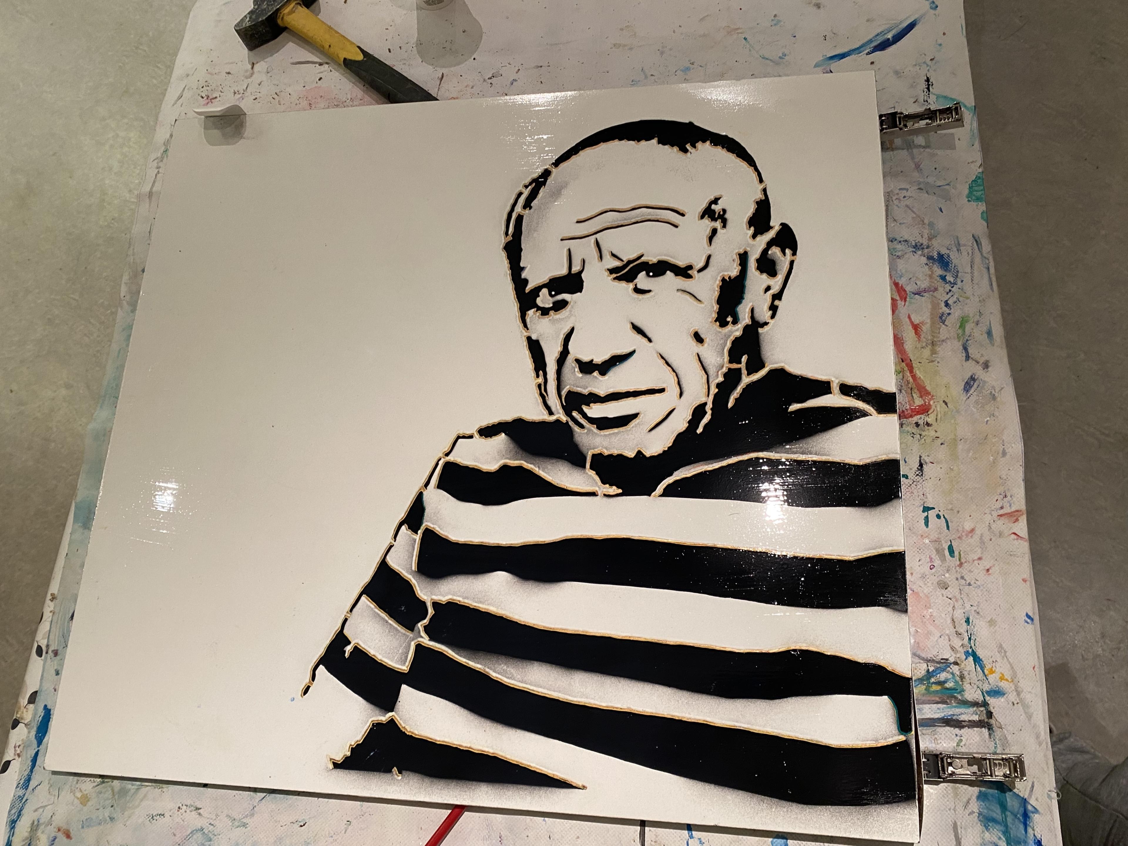 La porte “Picasso” en plein séchage