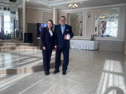 Елена Шмелева побывала на праздничном мероприятии в ветеранской организации