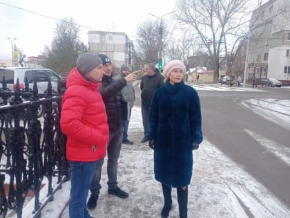 Анна Савищева приняла участие в приемке отремонтированной дороги