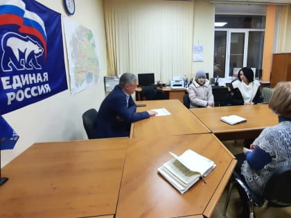 Дмитрий Федотов рассмотрел обращения туляков