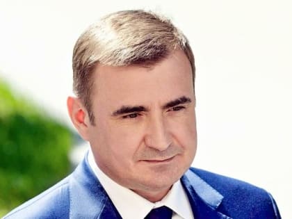 Алексей Дюмин поздравил работников скорой помощи