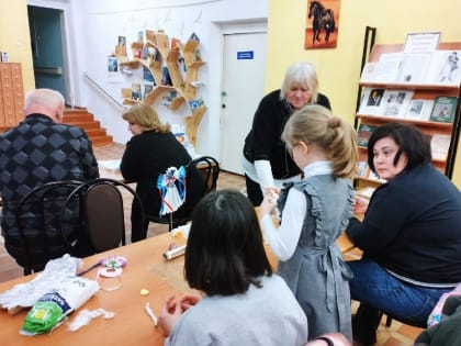 Клуб «Калейдоскоп». Поделки из ваты.