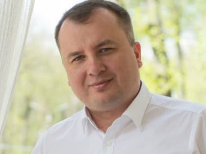 Виктор Дзюба поздравил с праздником работников агропромышленного комплекса
