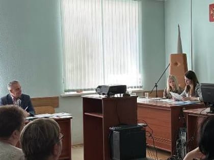 Вопросы организации работы судов по приему, учету, хранению, использованию, списанию бланков исполнительных листов изучали на зональных семинарах