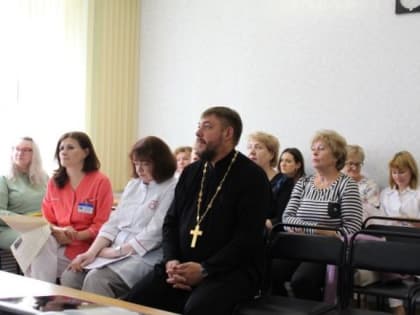 В роддоме Новомосковска состоялся «круглый стол» - акция «Подари мне жизнь»