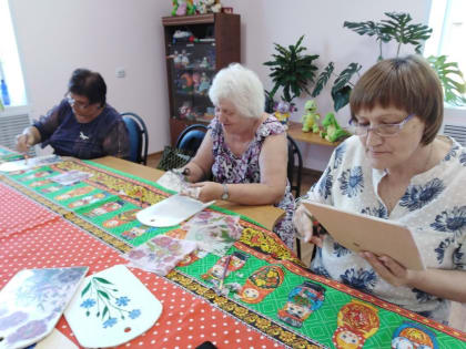 Декупаж разделочной доски