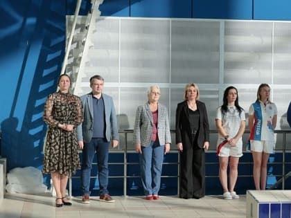 Мэр Тулы Ольга Слюсарева поучаствовала в открытии первенства по синхронному плаванию