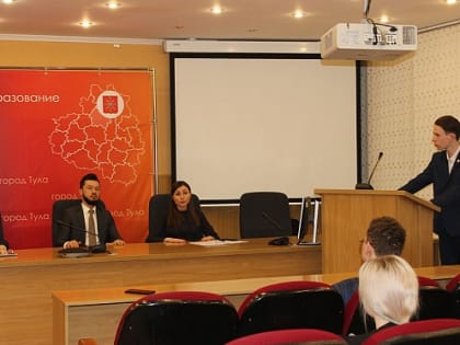 Ольга Слюсарева встретилась с активистами школьной городской думы