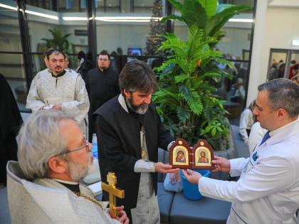 В Туле провели освящение нового областного онкодиспансера на Калужском шоссе