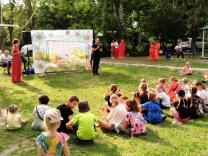 Евгений Смолянинов принял участие в празднике «Лето во дворах»