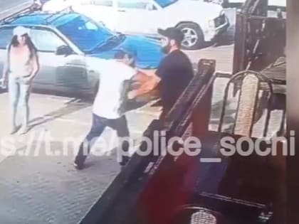 Туляк в Сочи напал с ножом на местного жителя
