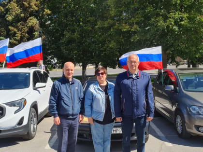 В Туле прошел автопробег в честь Дня России