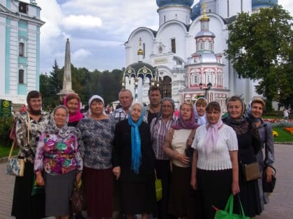 Паломническая поездка в Троице-Сергиеву Лавру учеников воскресной школы для взрослых