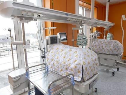 Врачи Тульского перинатального центра впервые провели длительный диализ новорожденной