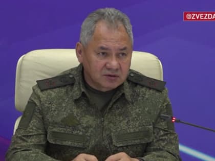 Министр обороны отметил тульских женщин-волонтёров СВО