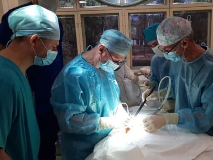 Тульские врачи провели пациенту уникальную 5-часовую операцию на грудной клетке с отключением лёгкого