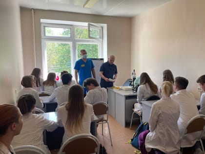 Будущие медики сдали экзамен по лабораторной диагностике