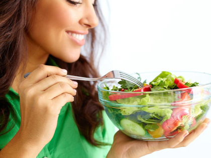 Диетолог рассказала, чем полезно интервальное голодание