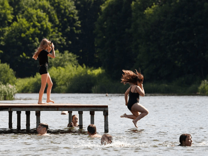 В Тульской области Роспотребнадзор одобрил качество воды и песка на 38 пляжах