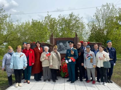 В Туле почтили память погибших при обороне города воинов-якутян