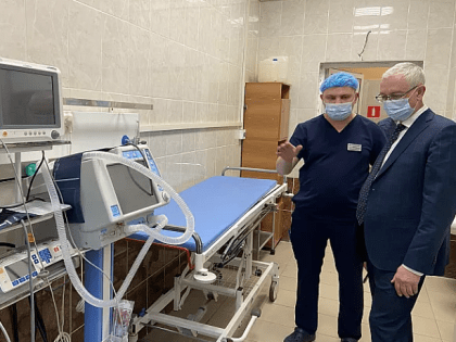 Замминистра здравоохранения Малишевский проверил работу тульских медучреждений в майские праздники