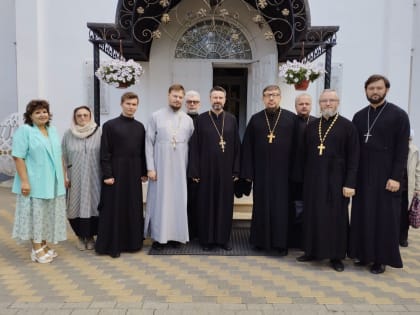 Дело духовного просвещения подрастающего поколения