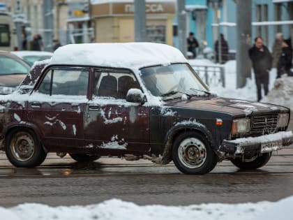 Туляков предупредили о гололедице на дорогах в новогоднюю ночь