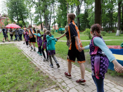 Незарегистрированный детский палаточный лагерь обнаружили санитарные врачи в Тульской области