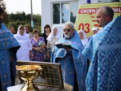 Храм на территории областного онкодиспансера увенчан крестом