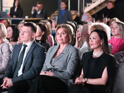 Ольга Слюсарева поздравила клуб женщин-предпринимателей с юбилеем