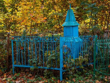 Туляка лишили свободы за мошенничество с надгробными памятниками