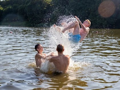 Роспотребнадзор одобрил качество воды и песка на 21 пляже в Тульской области