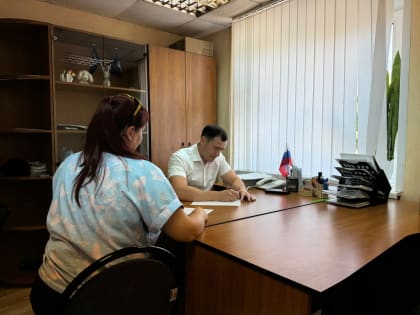 Евгений Смолянинов встретился с жителями посёлка Скуратово